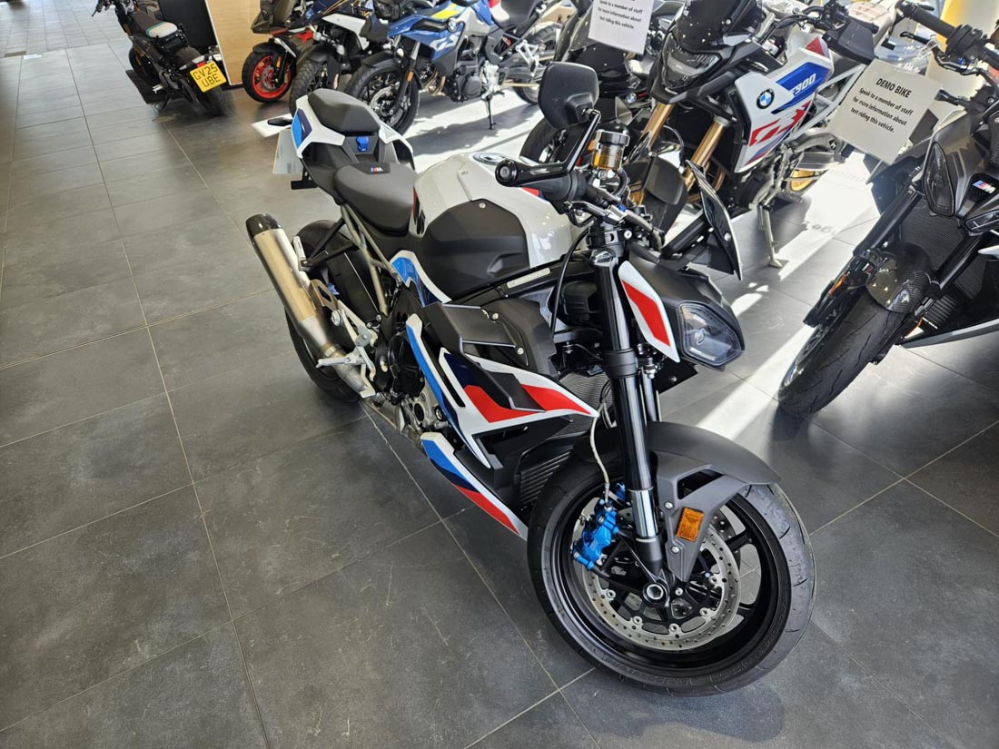 motorcycle delivery uk - scotts diary