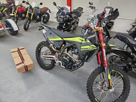 motorcycle delivery uk - scotts diary